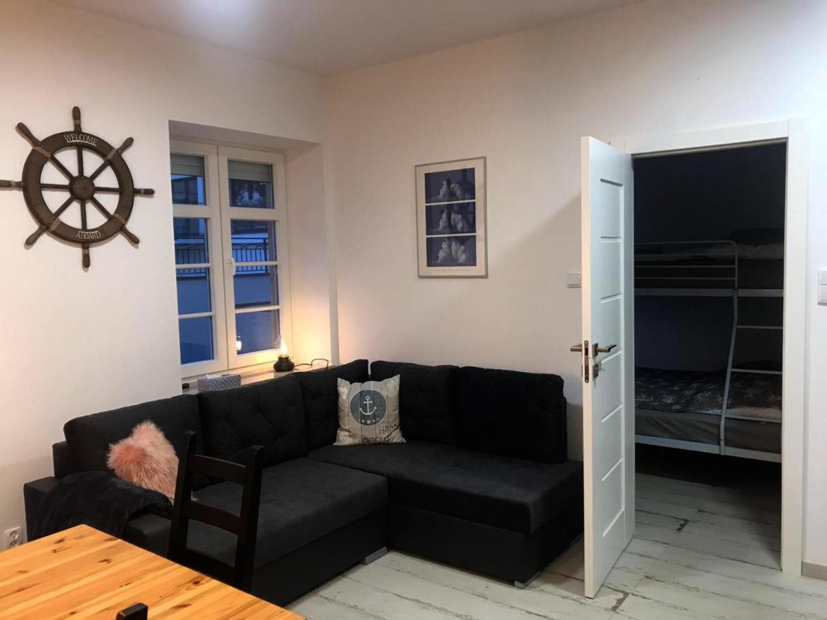 斯维诺乌伊希切Apartament "Pod Dwiema Sowami"公寓 外观 照片