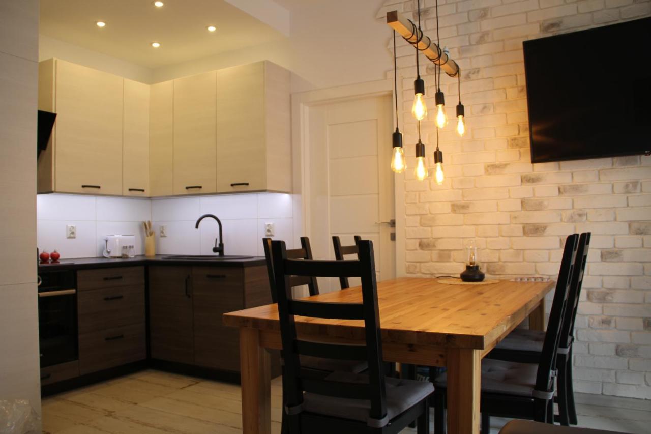 斯维诺乌伊希切Apartament "Pod Dwiema Sowami"公寓 外观 照片